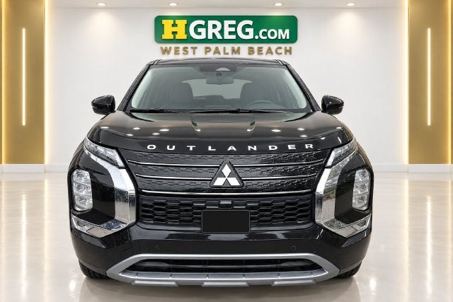 2024 Mitsubishi Outlander SE Black Edition