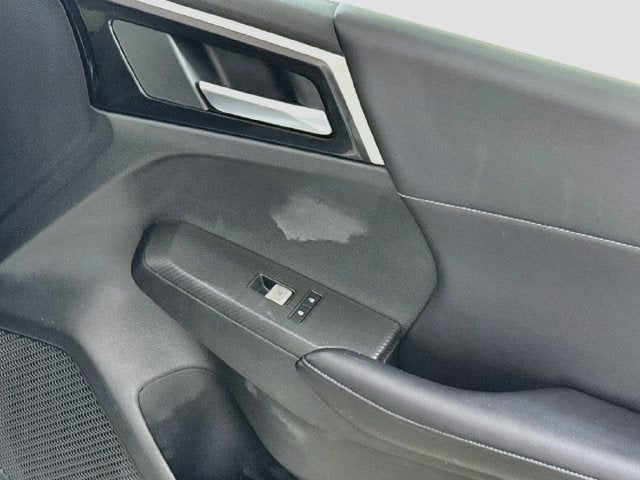 2024 Mitsubishi Outlander SE Black Edition