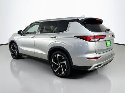 2024 Mitsubishi Outlander SE Black Edition