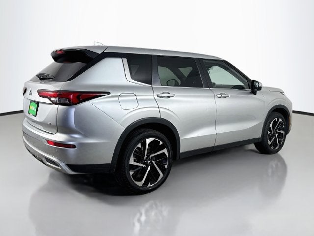 2024 Mitsubishi Outlander SE Black Edition