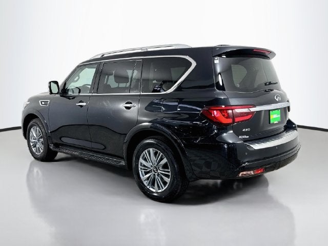 2024 INFINITI QX80 LUXE