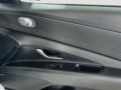 2022 Hyundai Elantra Hybrid Limited