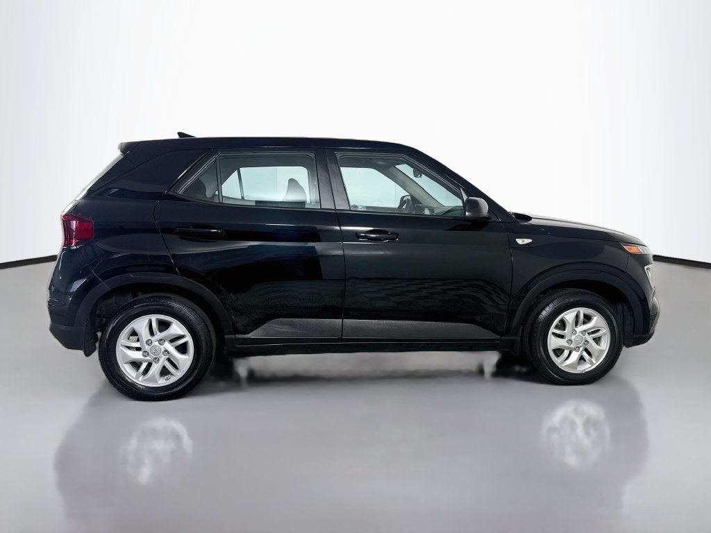 2021 Hyundai Venue SE