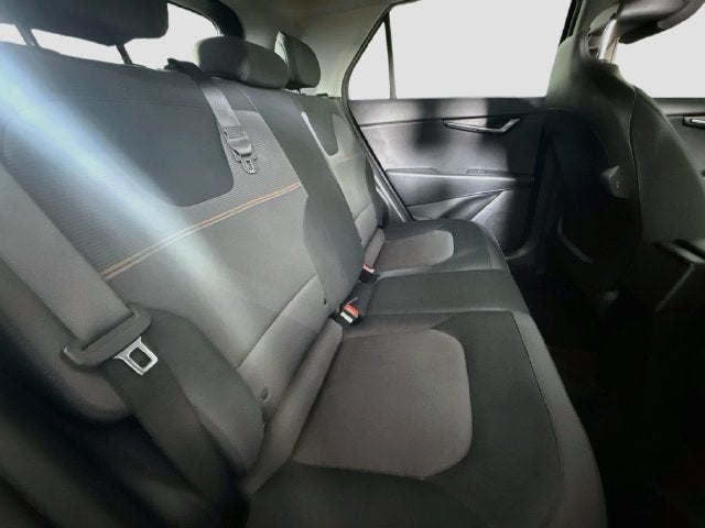 2023 Kia Niro LX