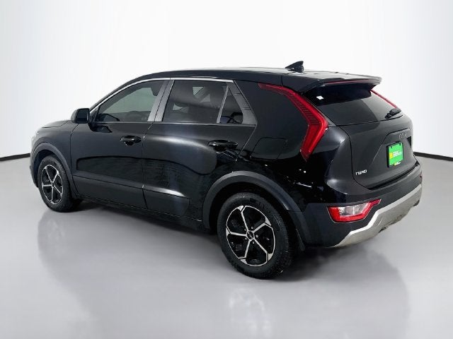 2023 Kia Niro LX