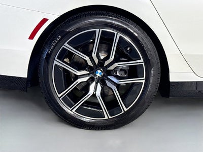 2025 BMW 7 Series 740i