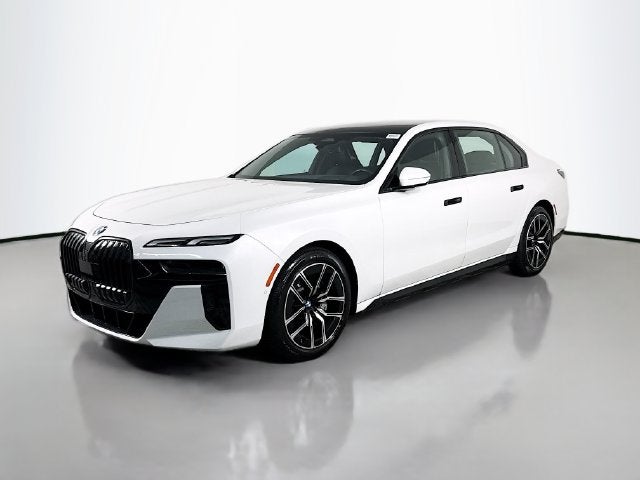 2025 BMW 7 Series 740i
