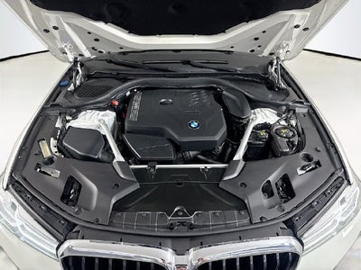 2021 BMW 5 Series 530i