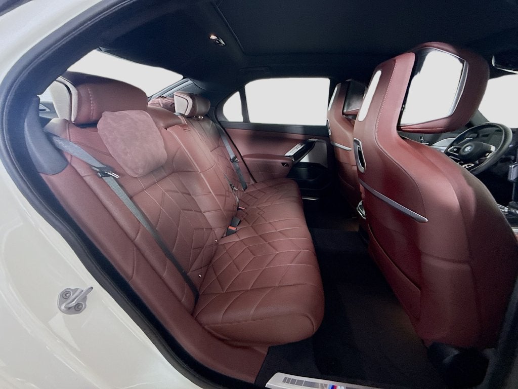 2025 BMW i7 eDrive50