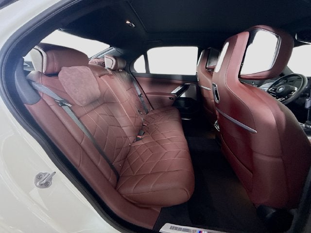 2025 BMW i7 eDrive50