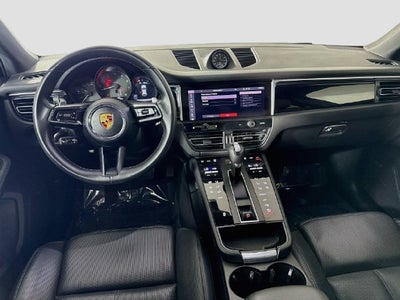 2023 Porsche Macan Base