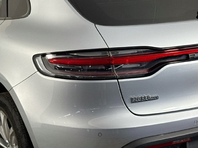 2023 Porsche Macan Base