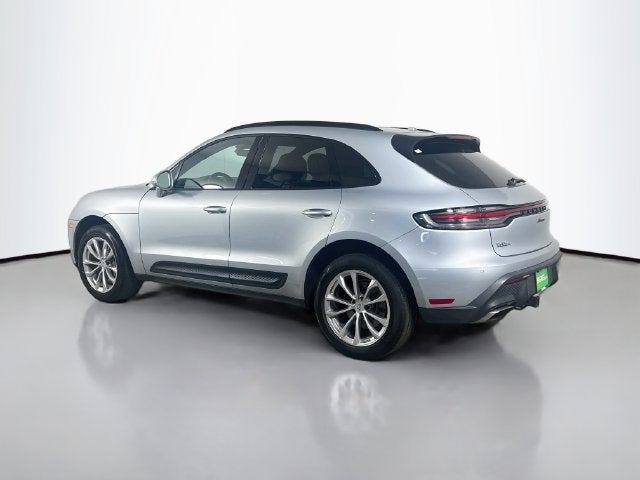 2023 Porsche Macan Base
