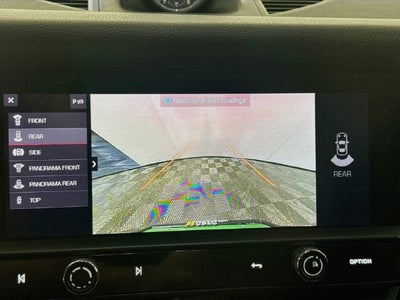 2023 Porsche Macan T