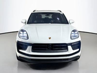 2023 Porsche Macan T