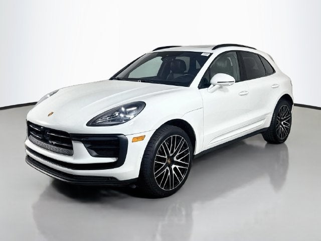 2023 Porsche Macan T