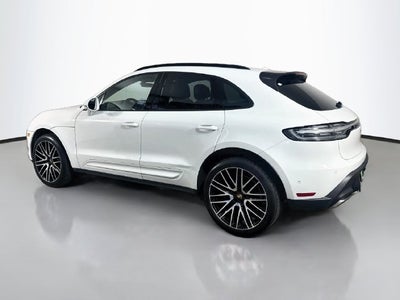 2023 Porsche Macan T