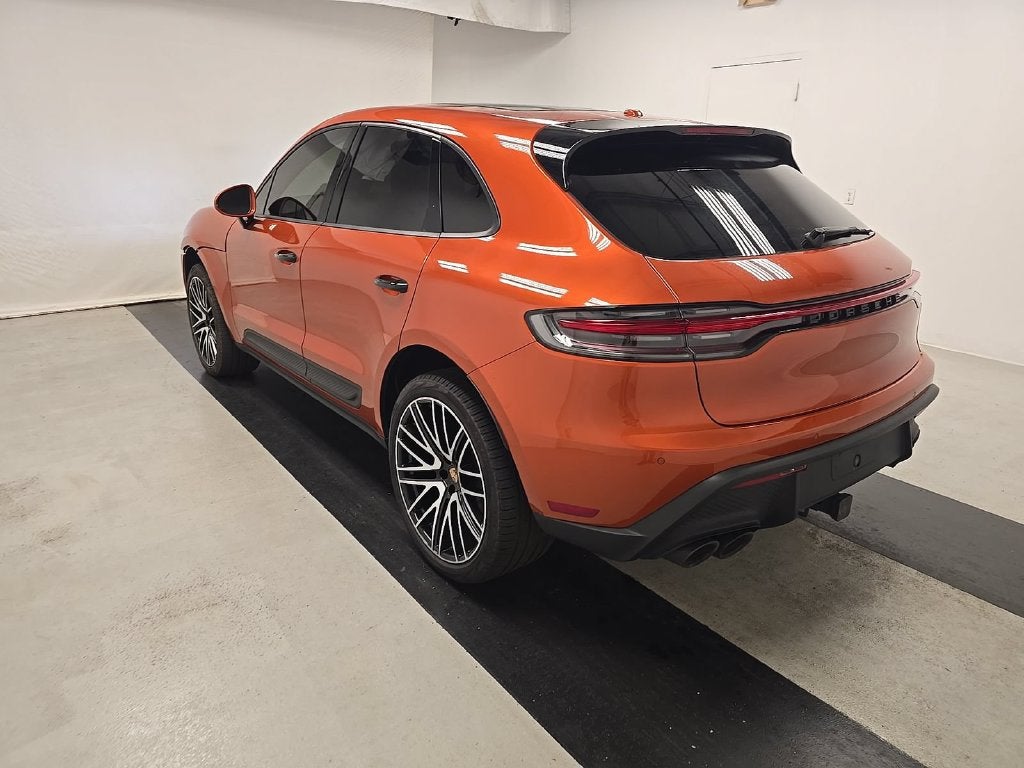 2024 Porsche Macan Base