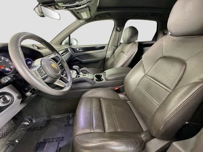 2023 Porsche Cayenne Base