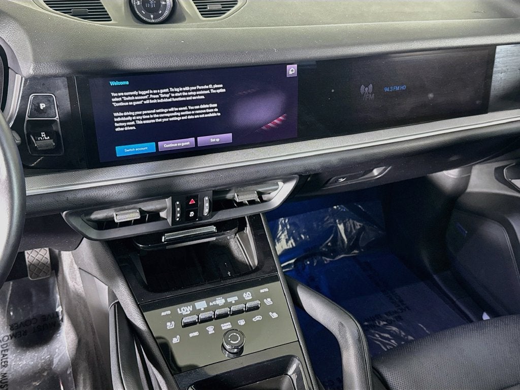 2024 Porsche Cayenne Base