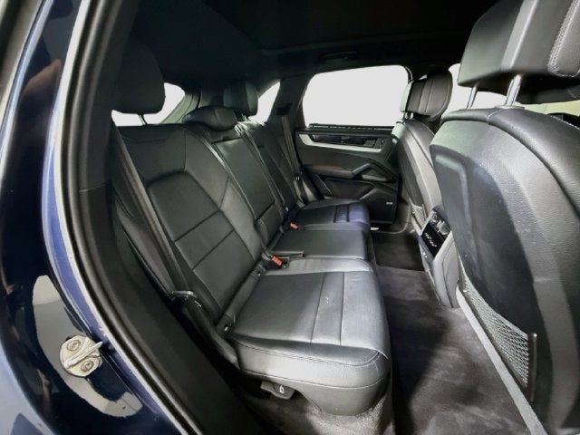2024 Porsche Cayenne Base