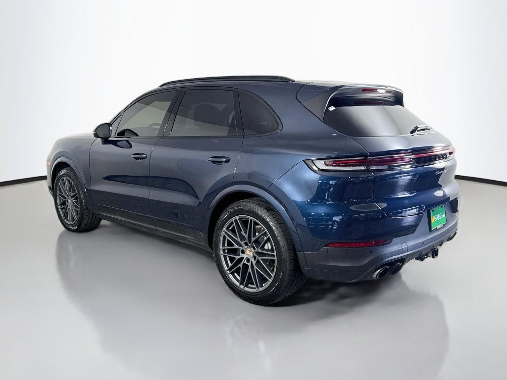 2024 Porsche Cayenne Base
