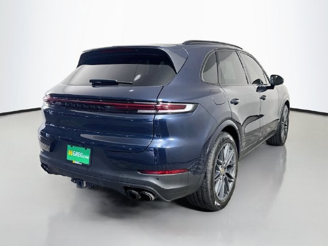 2024 Porsche Cayenne Base