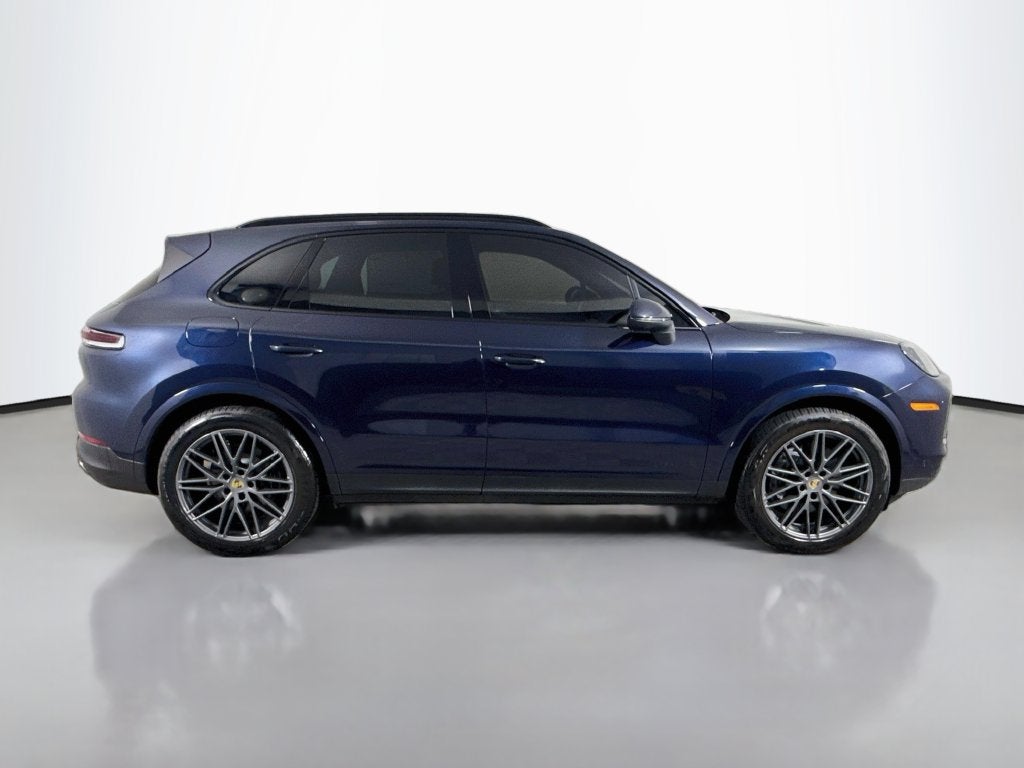 2024 Porsche Cayenne Base