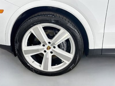 2024 Porsche Cayenne Coupe Base