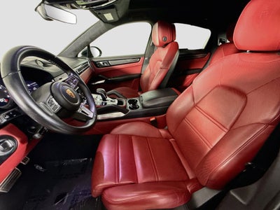 2023 Porsche Cayenne Coupe Turbo