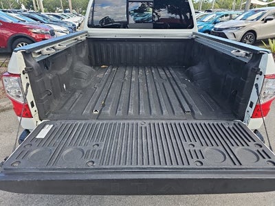 2021 Nissan Titan SV
