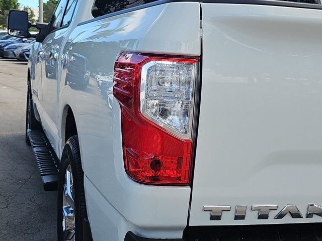 2021 Nissan Titan SV