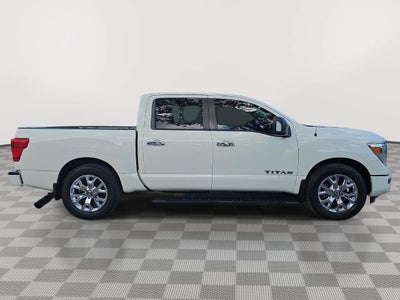 2021 Nissan Titan SV
