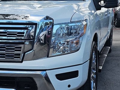 2021 Nissan Titan SV