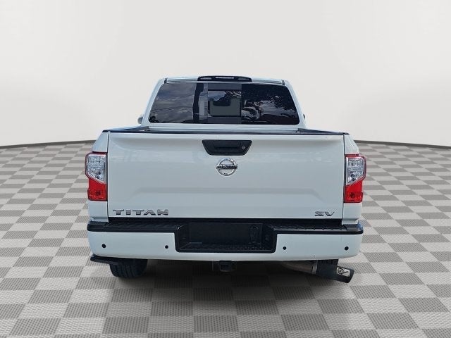 2021 Nissan Titan SV