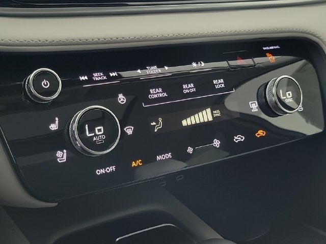 2027 INFINITI QX60 Luxe FWD