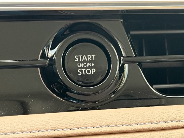 2027 INFINITI QX80 Luxe 2WD