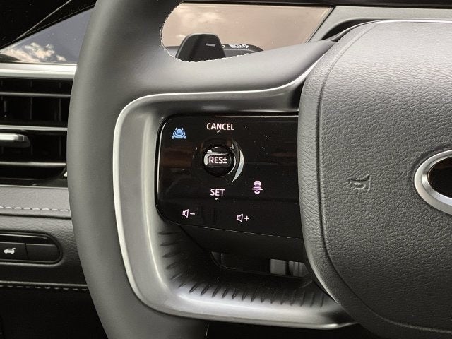 2027 INFINITI QX80 Luxe 2WD
