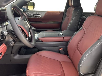2027 INFINITI QX80 AUTOGRAPH